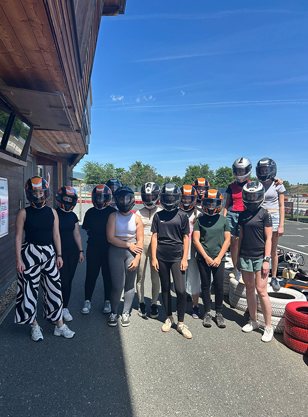 Gruppenfoto GoKart