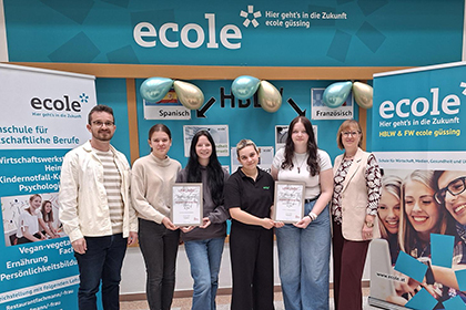 Siegerinnen Gruppenfoto