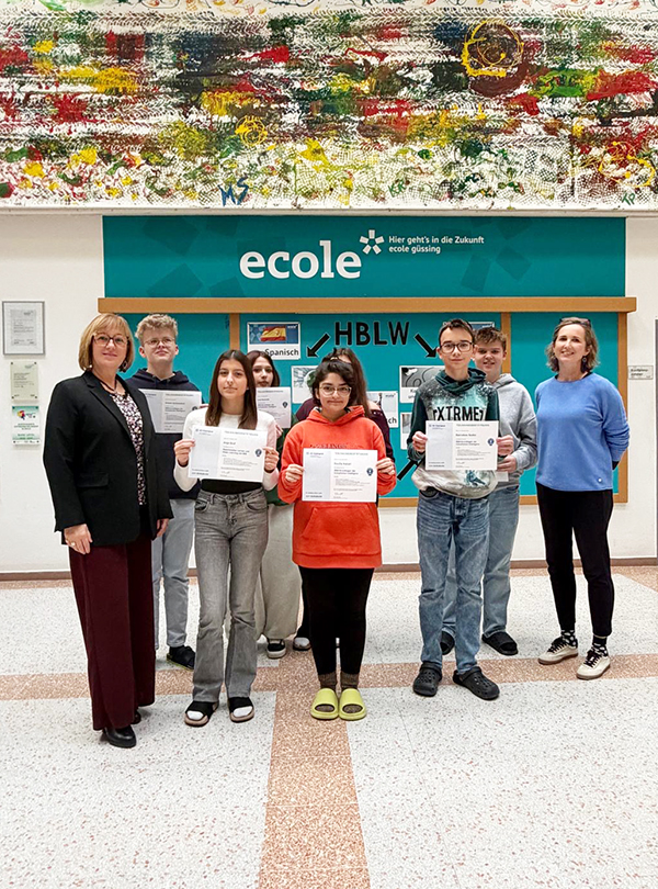 Gruppenfoto Zertifikate